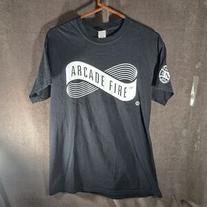 Arcade Fire Infinite Content 2017 Tour Black White Graphic Band Tee VG M